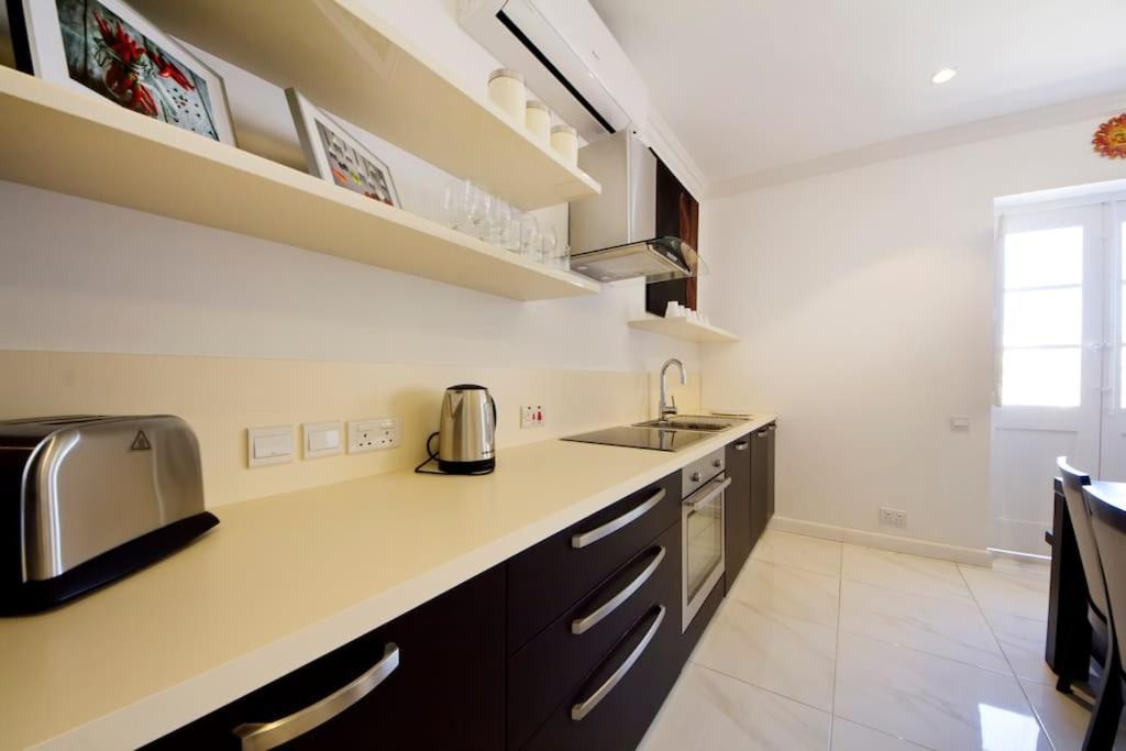 Ferienwohnung Ag3 - Large, Bright And Stylish Valletta Exterior foto