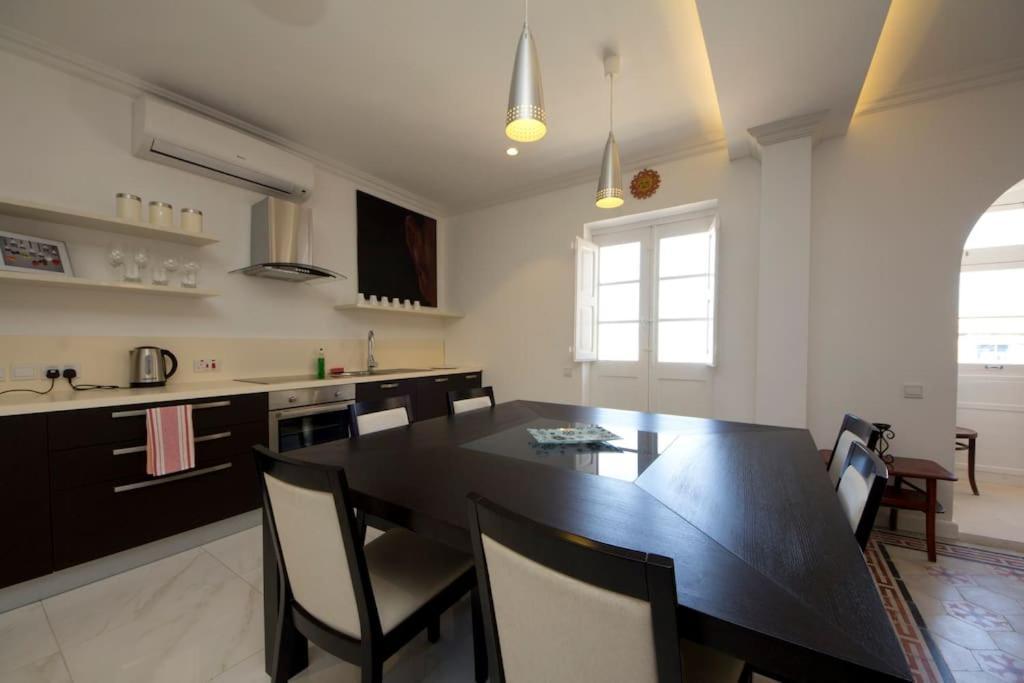 Ferienwohnung Ag3 - Large, Bright And Stylish Valletta Exterior foto
